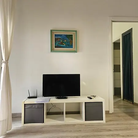 Quiet And Confortable Апартаменты Рим
